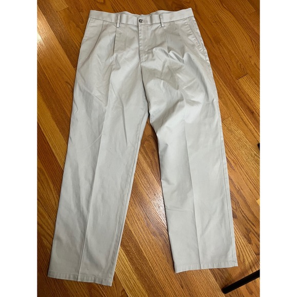 Dockers Other - Dockers Mens Classic Fit Pleated Chino Pants Light Khaki Tan W36 L32